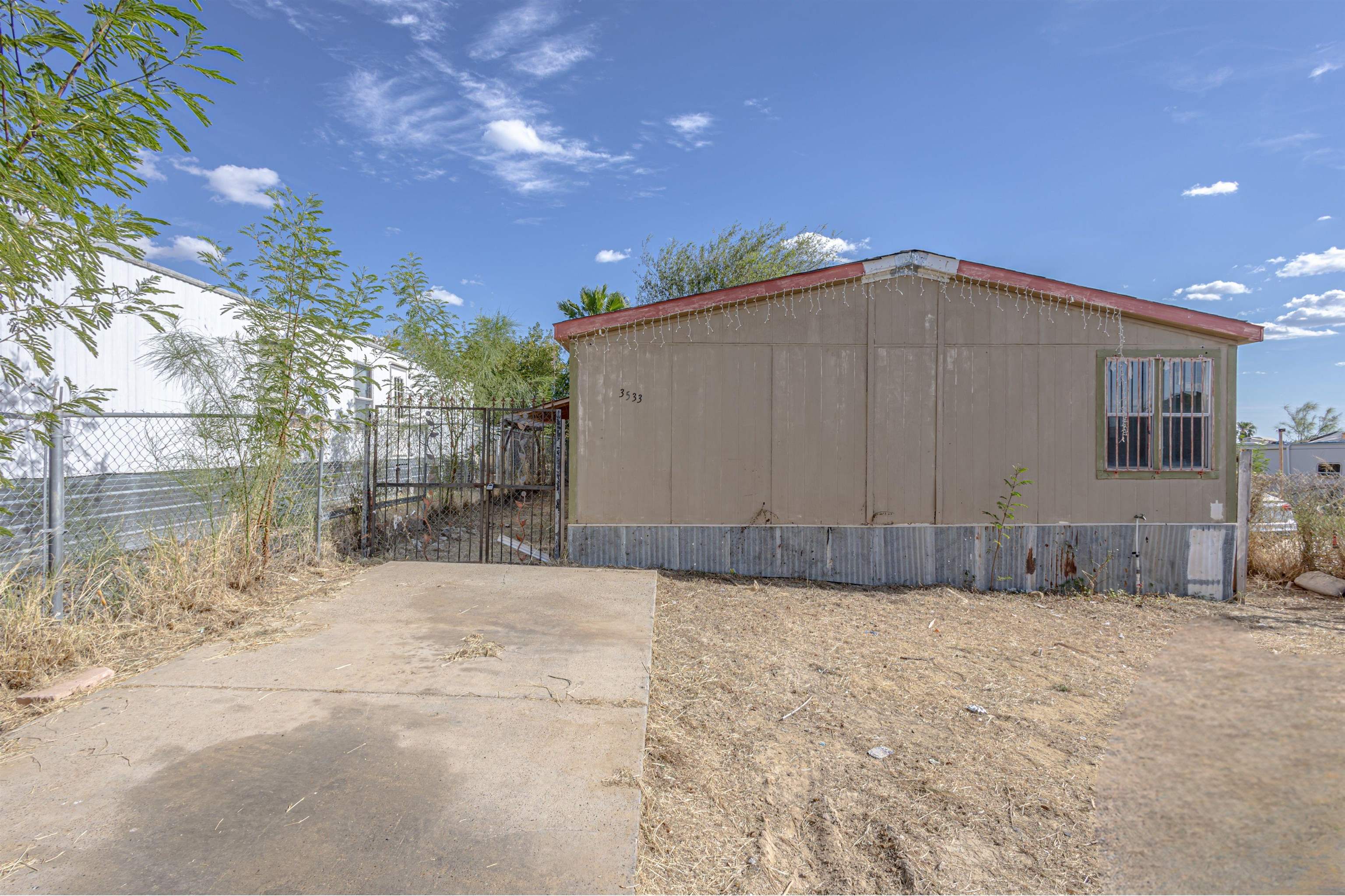 Photo 1 of 22 — 3533 Pericles Ln, LAREDO, TX 78046