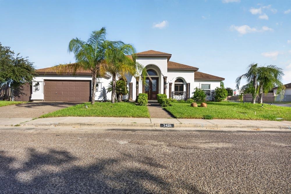 Photo 1 of 26 — 3401 Delfina Dr, Laredo, TX 78041