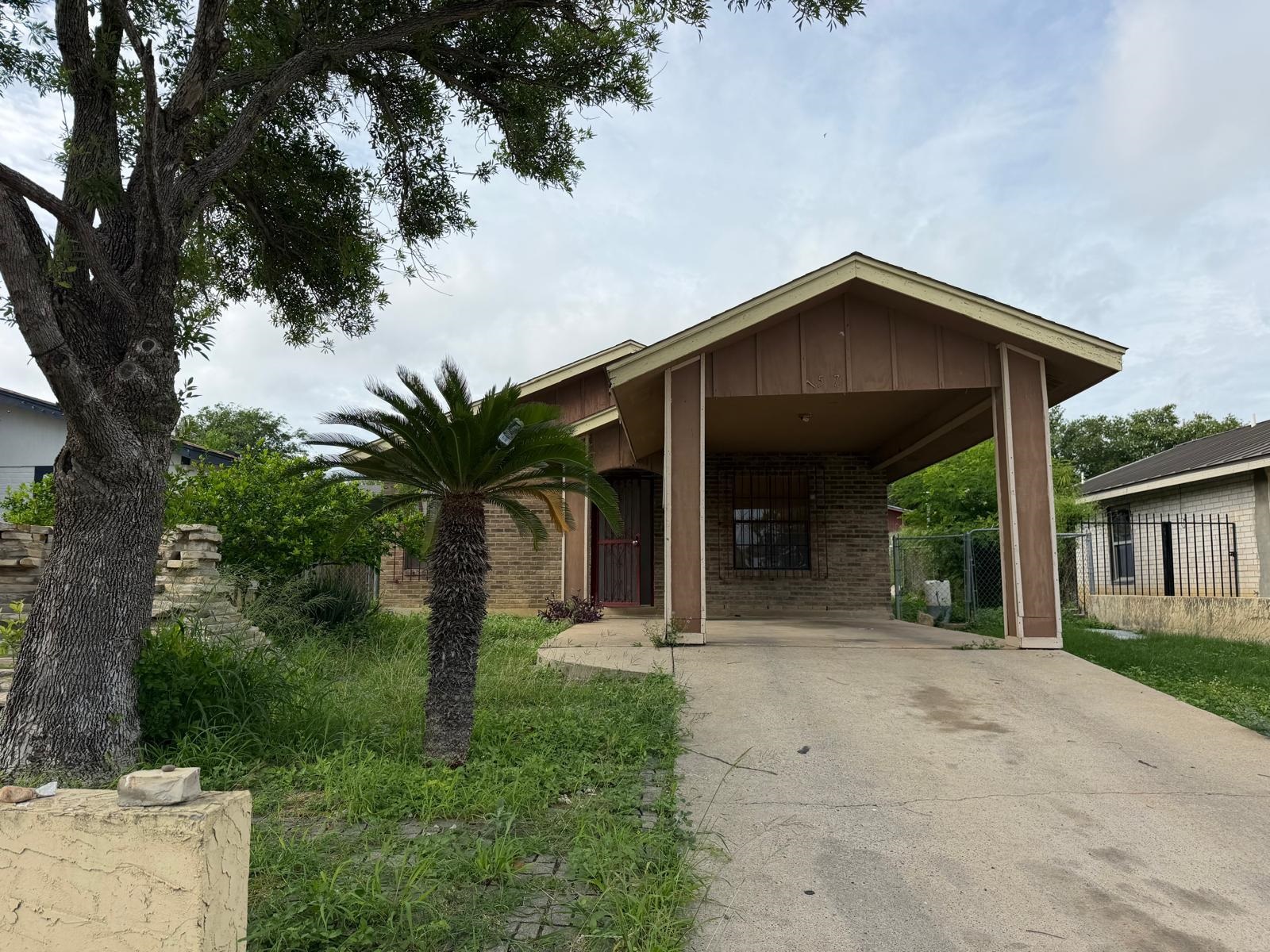Photo 1 of 11 — 1507 Agave Dr, Laredo, TX 78041