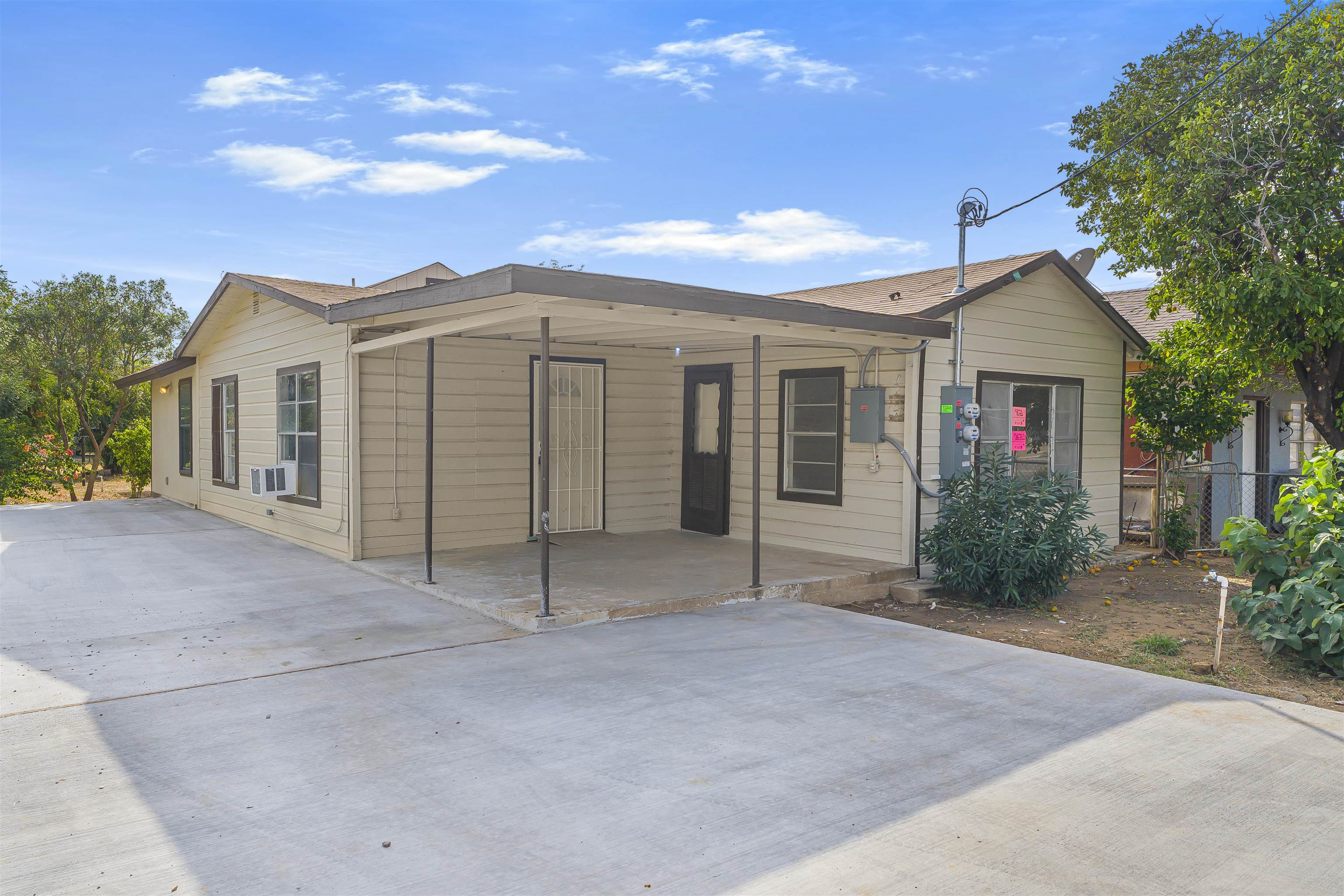 Photo 1 of 21 — 2103 Bismark St, Laredo, TX 78043