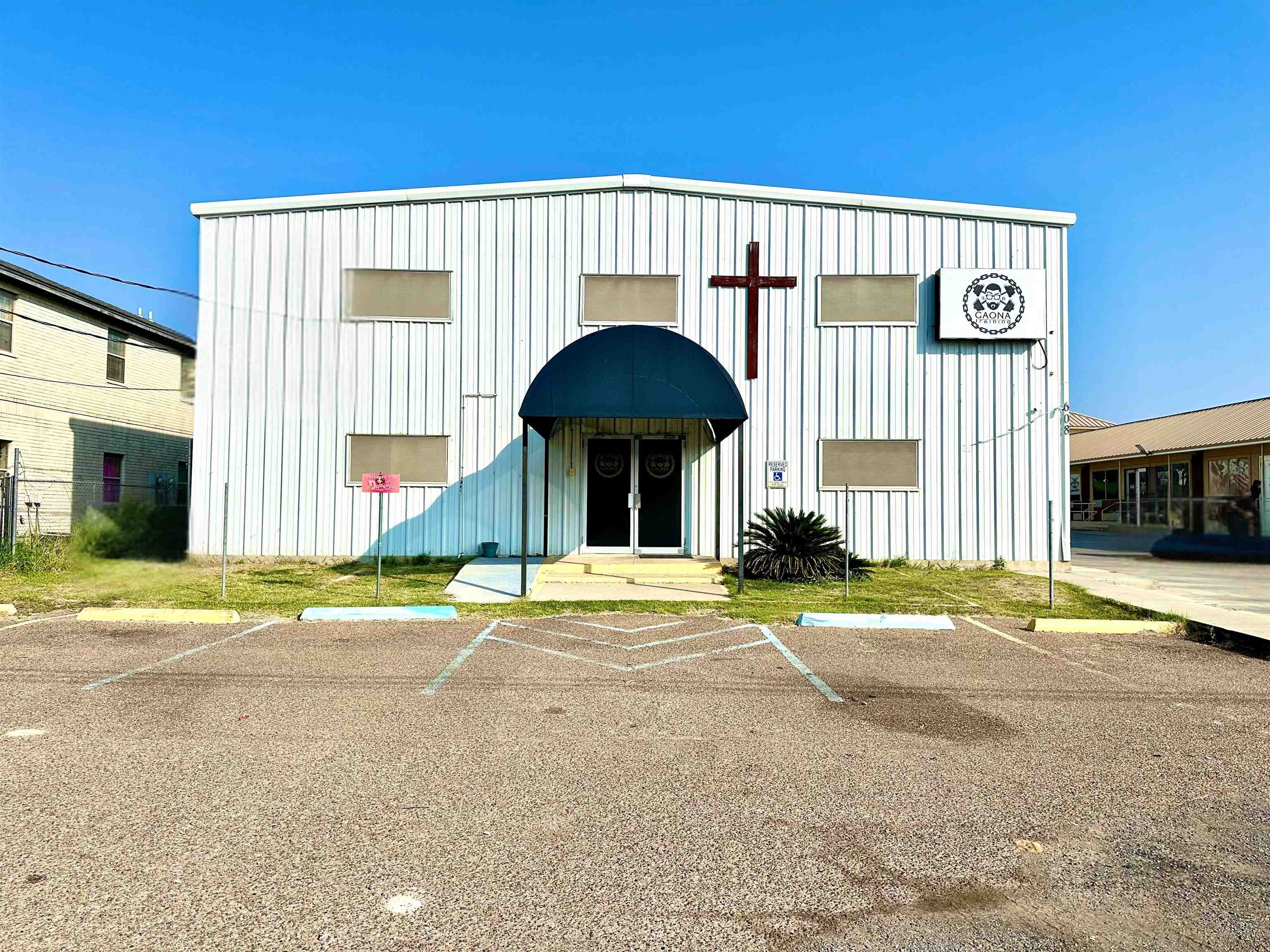 Photo 1 of 12 — 608 Gale St, Laredo, TX 78041