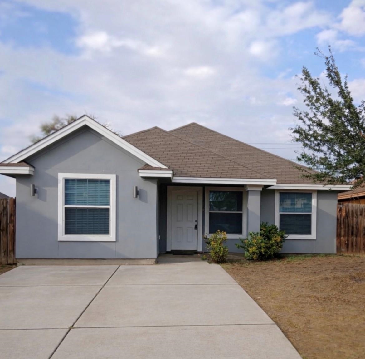 Photo 1 of 16 — 4324 Exodus Dr, Laredo, TX 78046