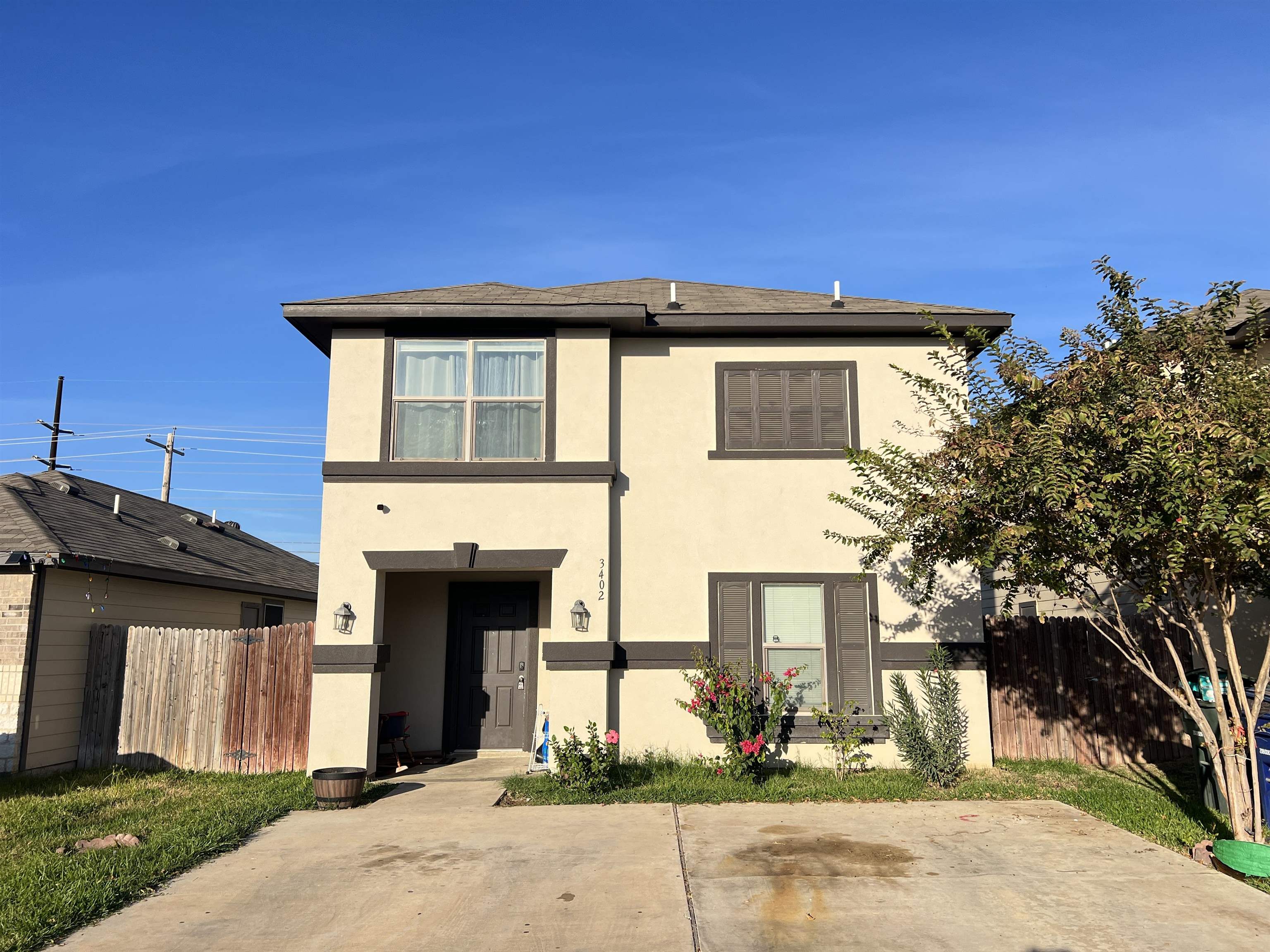 Photo 1 of 22 — 3402 La Terraza Way, LAREDO, TX 78046