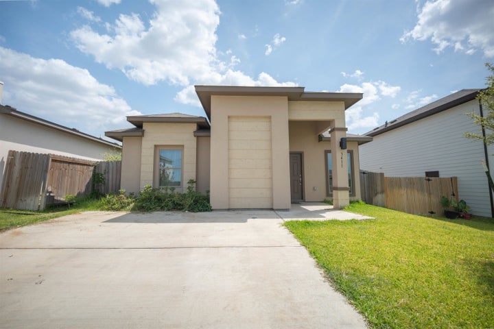 Photo 1 of 32 — 3411 Jorge Sosa, Laredo, TX 78046