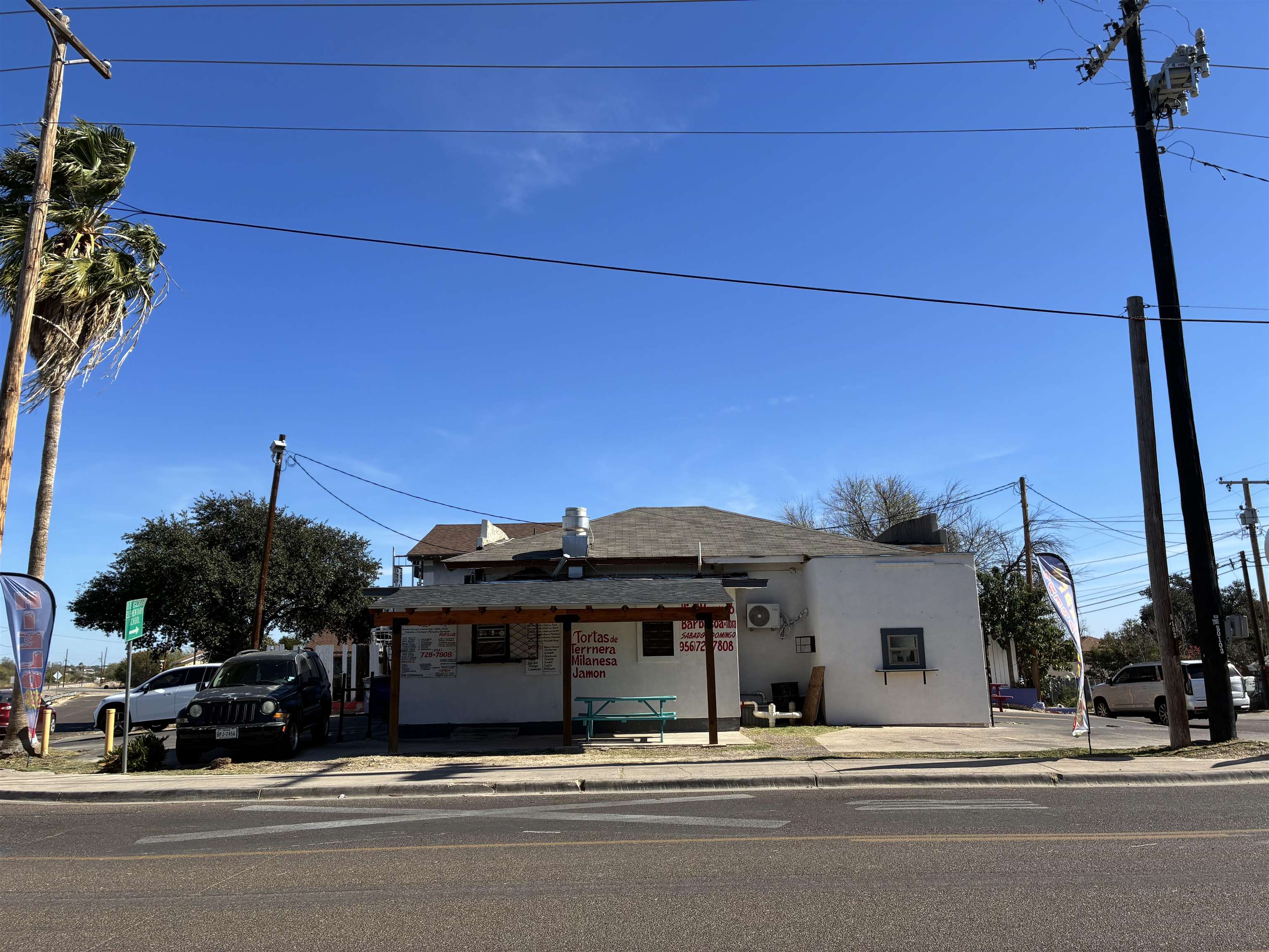 Photo 1 of 10 — 2802 Chihuahua St, LAREDO, TX 78043