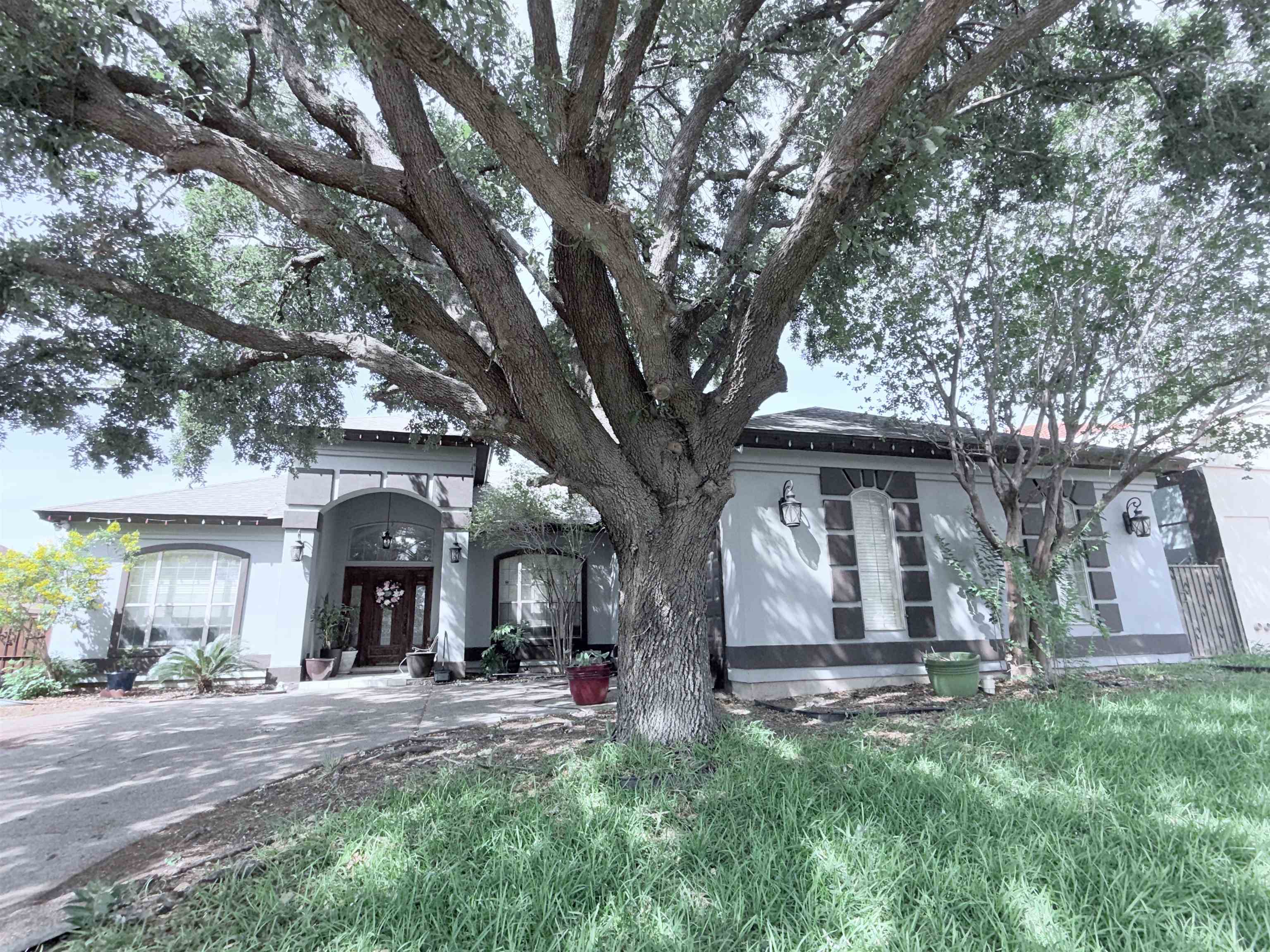 Photo 1 of 14 — 509 Nightingale Bend, Laredo, TX 78045