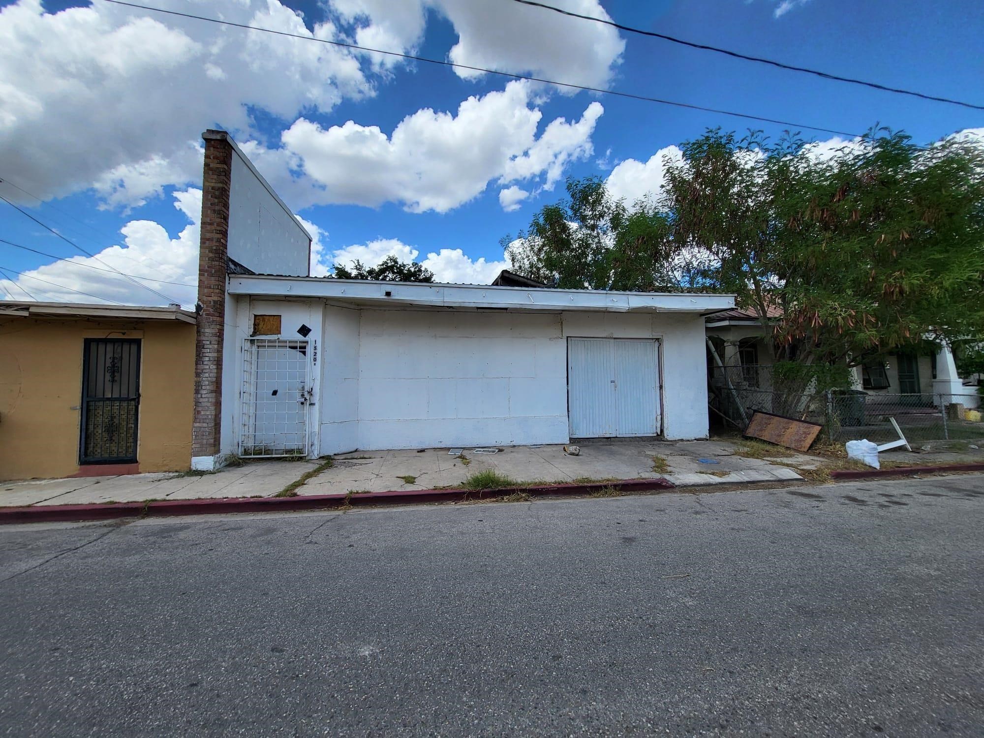 Photo 1 of 11 — 1520 Iturbide St, Laredo, TX 78040