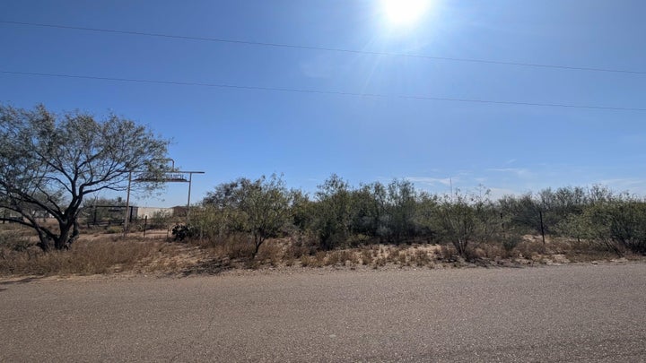 Photo 1 of 8 — 197 Rancho Pila Rd, Laredo, TX 78045