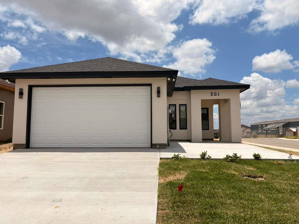 Photo 1 of 38 — 201 Lusitano Dr., Laredo, TX 78046