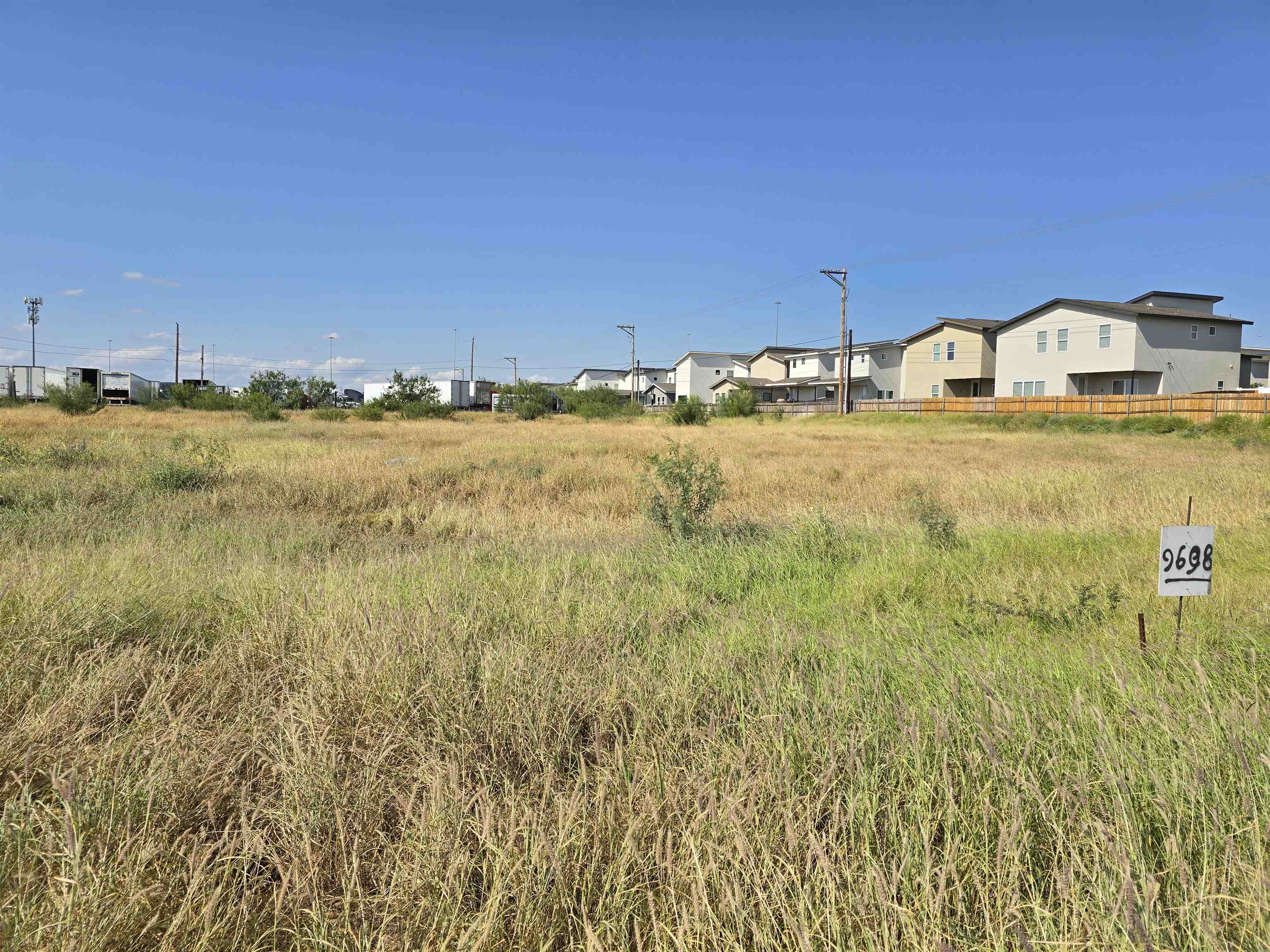 Photo 1 of 5 — 9698 Springfield Ave, Laredo, TX 78045