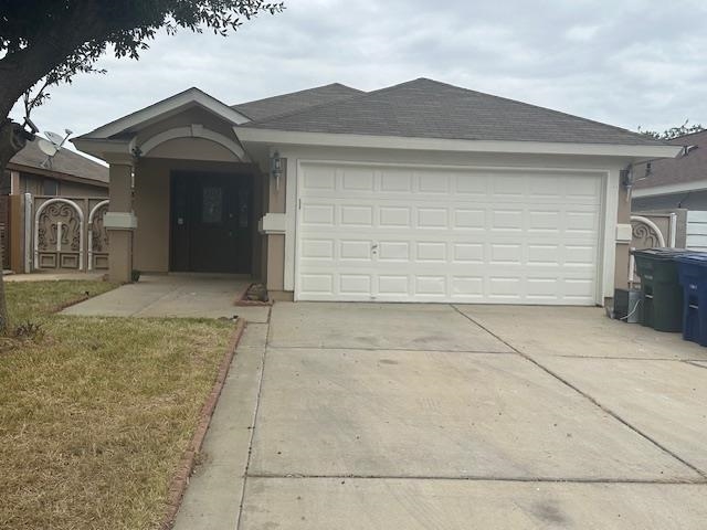 Photo 1 of 26 — 11119 Paso De Jacinto Lp, Laredo, TX 78045