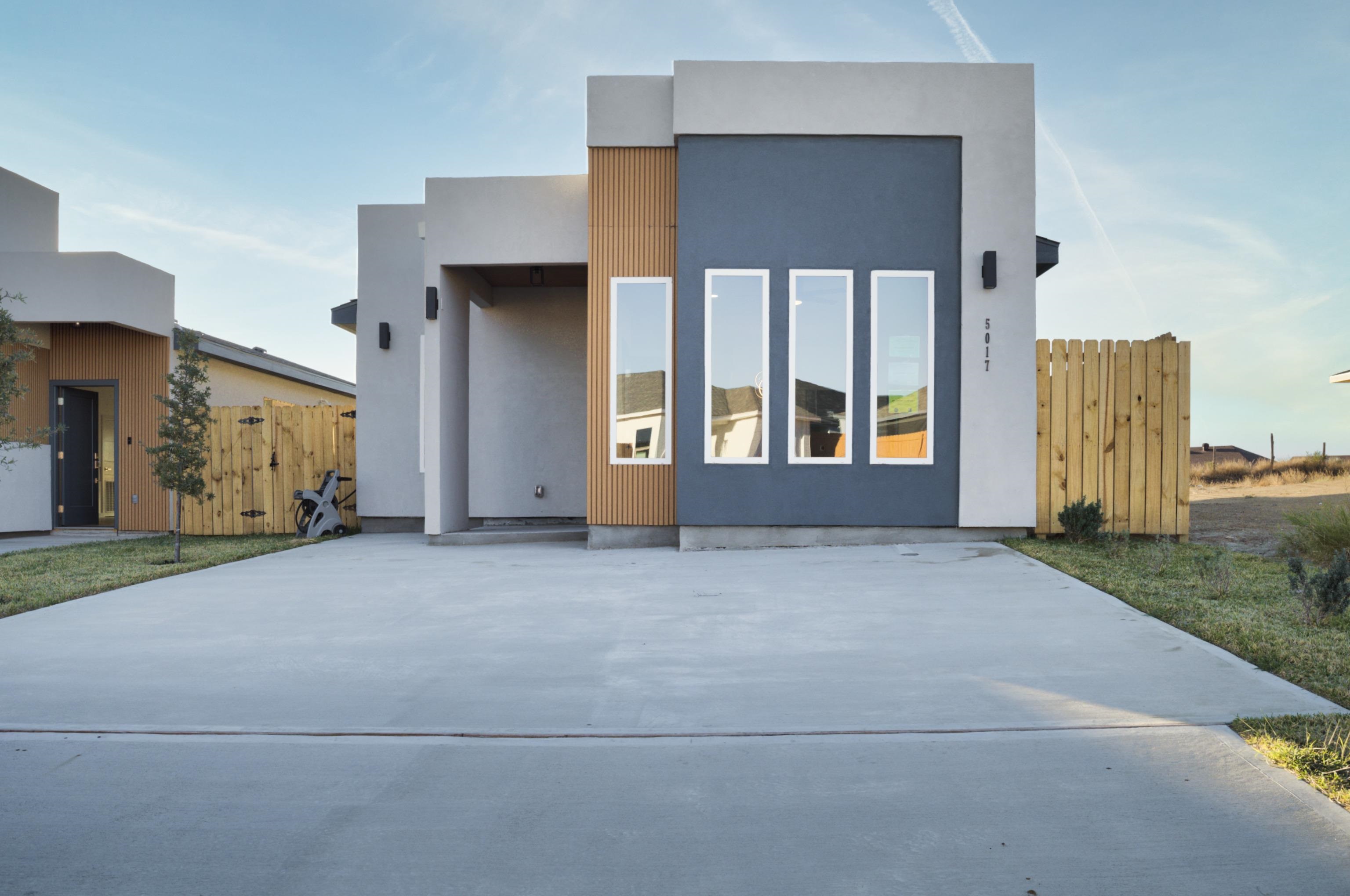 Photo 1 of 25 — 5017 Servando Dr, Laredo, TX 78046