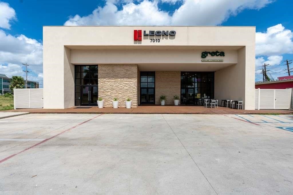 Photo 1 of 18 — 7010 Rocio Dr, laredo, TX 78045