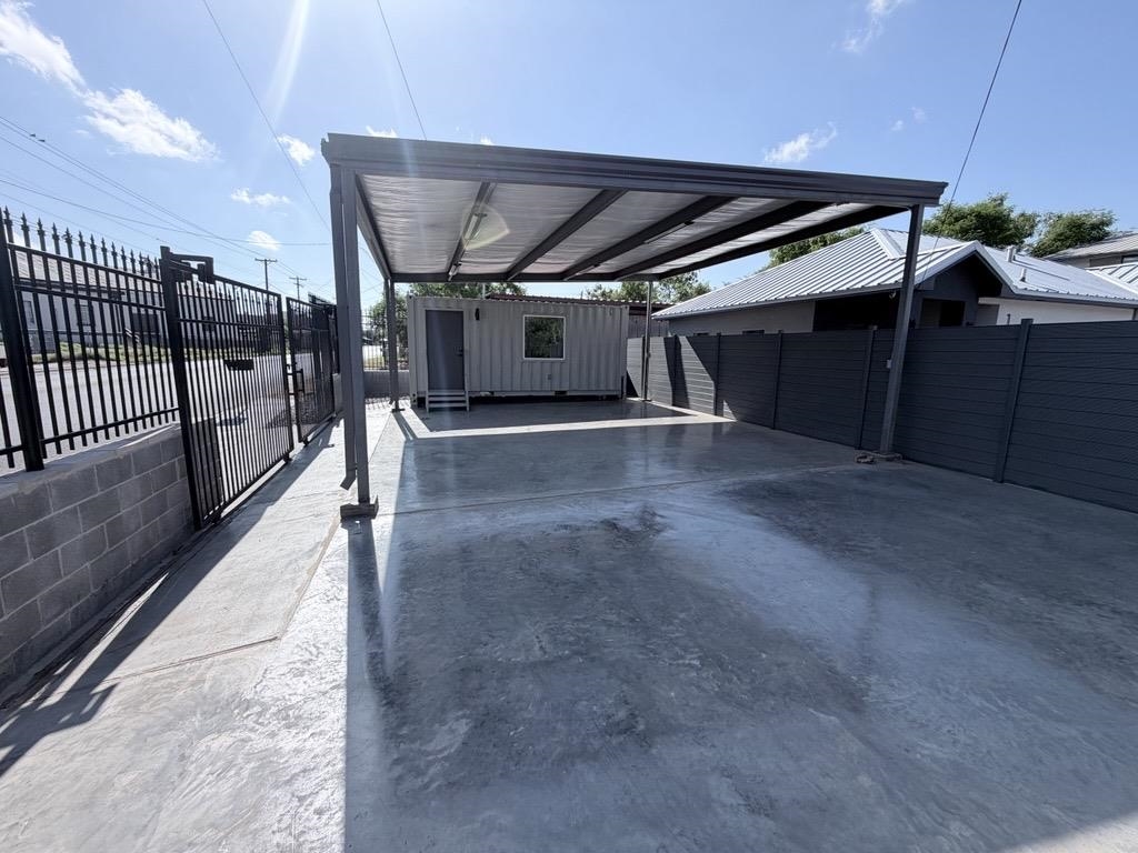 Photo 1 of 11 — 101 Corpus Christi St, Laredo, TX 78040
