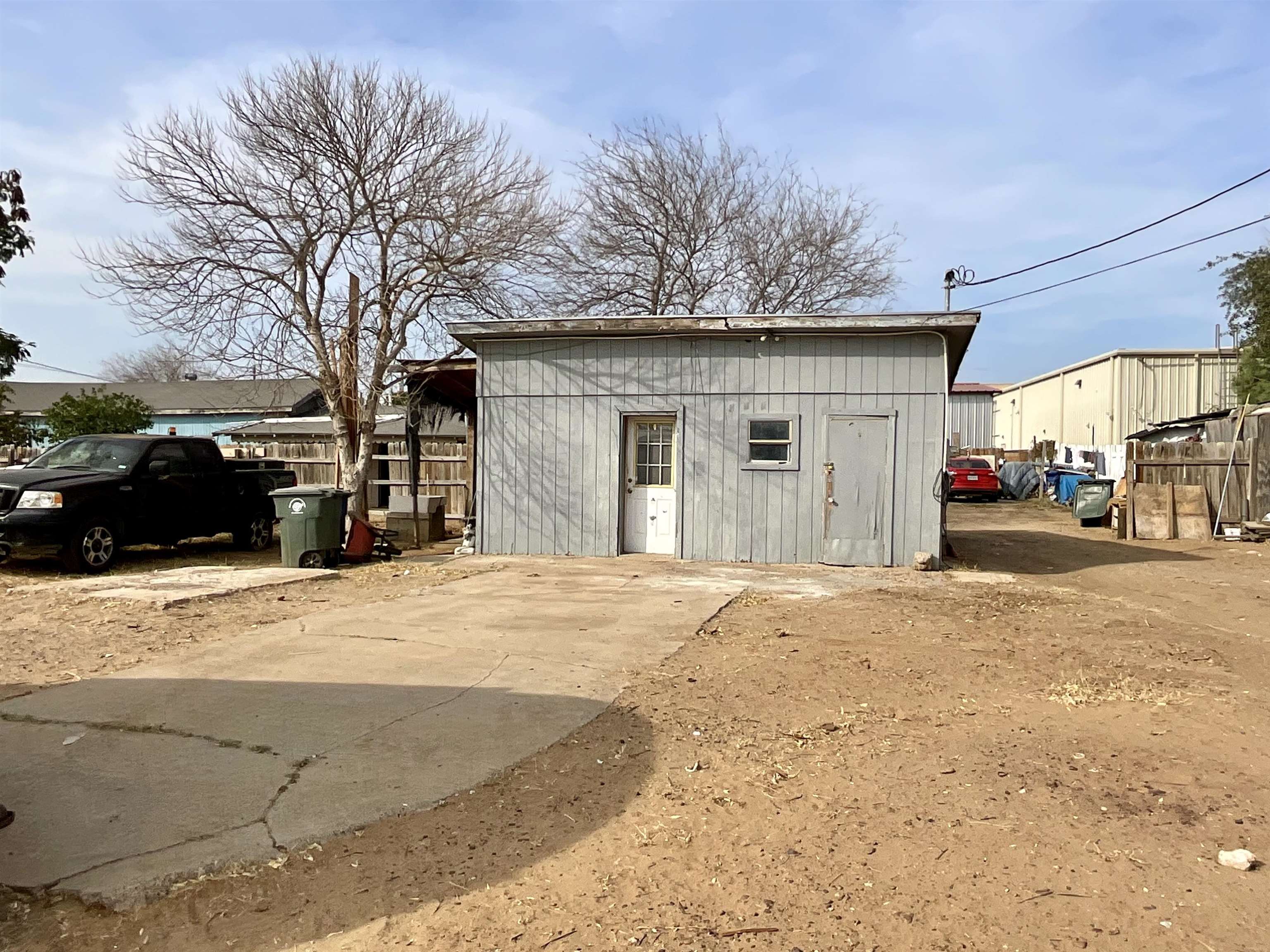 302 E San Jose St - Photo 2