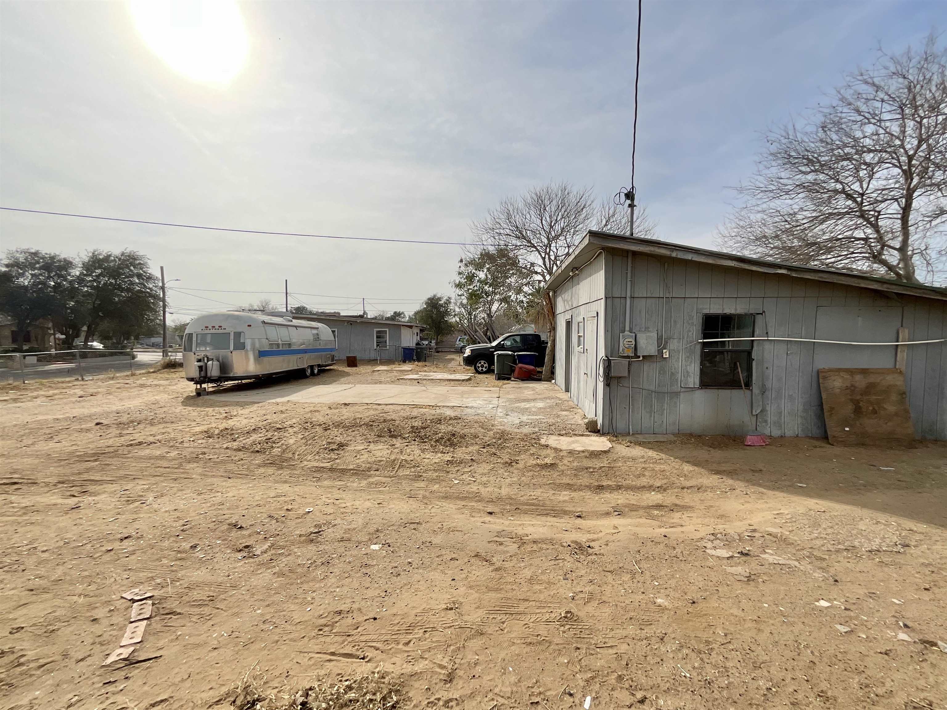302 E San Jose St - Photo 4