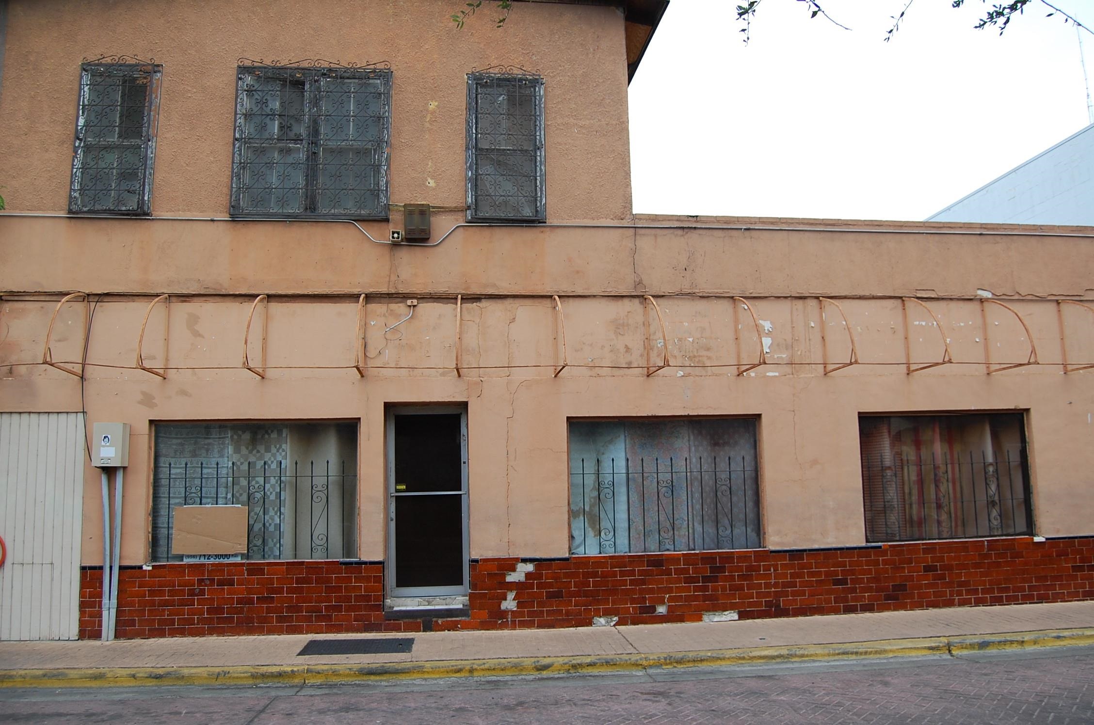 Photo 1 of 13 — 1314 Iturbide St, LAREDO, TX 78040