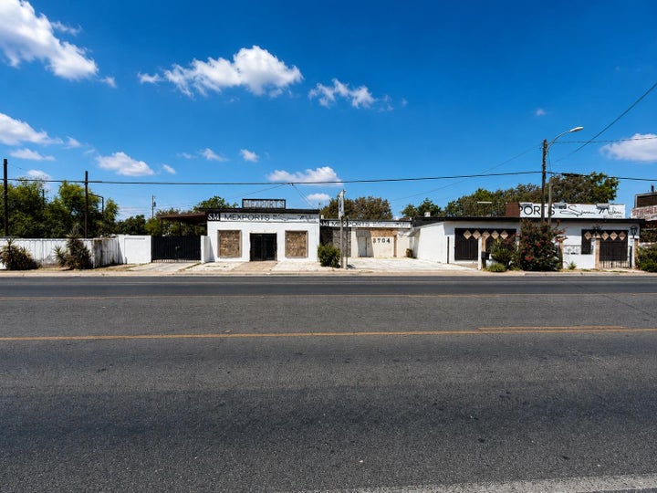 Photo 1 of 26 — 3710 San Bernardo Ave, Laredo, TX 78041