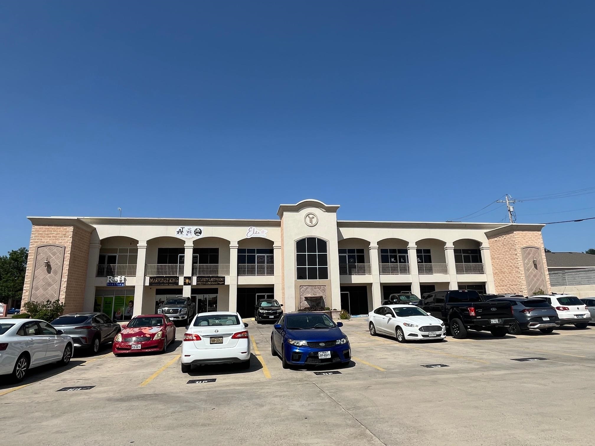Photo 1 of 13 — 8917 Molly Dr, Laredo, TX 78045