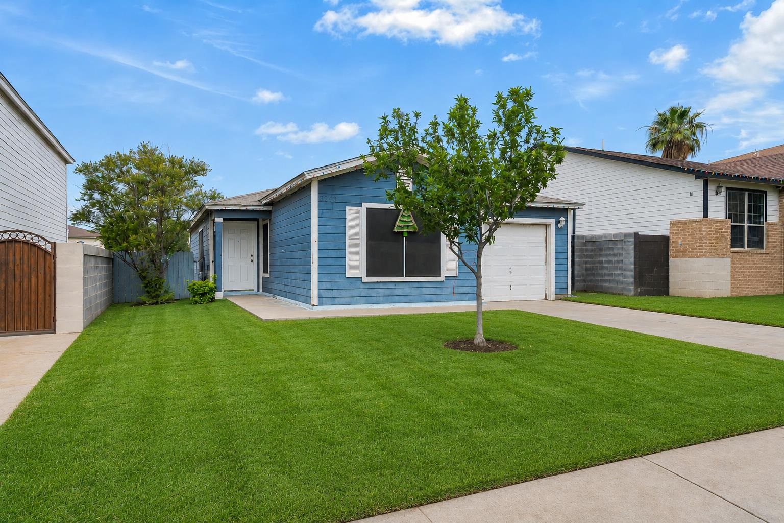 Photo 1 of 23 — 3243 Saint Kathryn Lp, Laredo, TX 78046