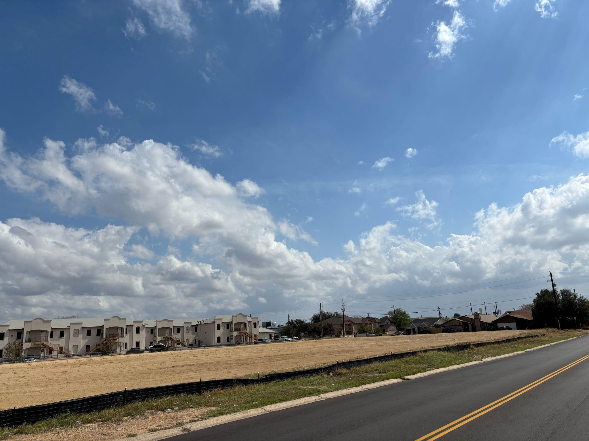 Photo 1 of 10 — 602 Gale St, laredo, TX 78041
