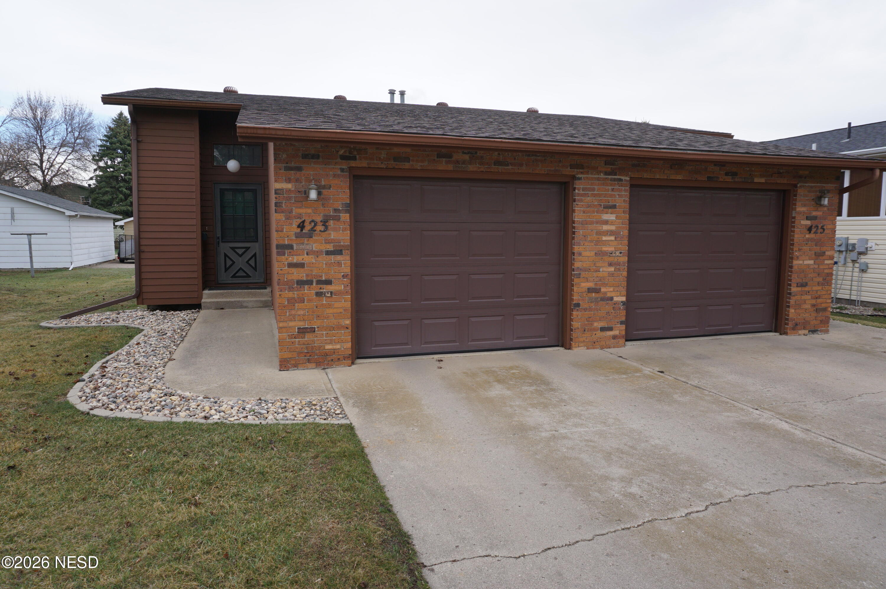 Photo 1 of 4 — 423 7TH AVENUE NE, Watertown, SD 57201