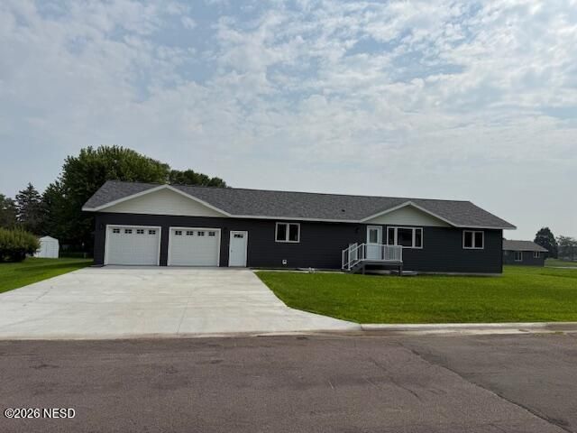 205 ELMWOOD DRIVE