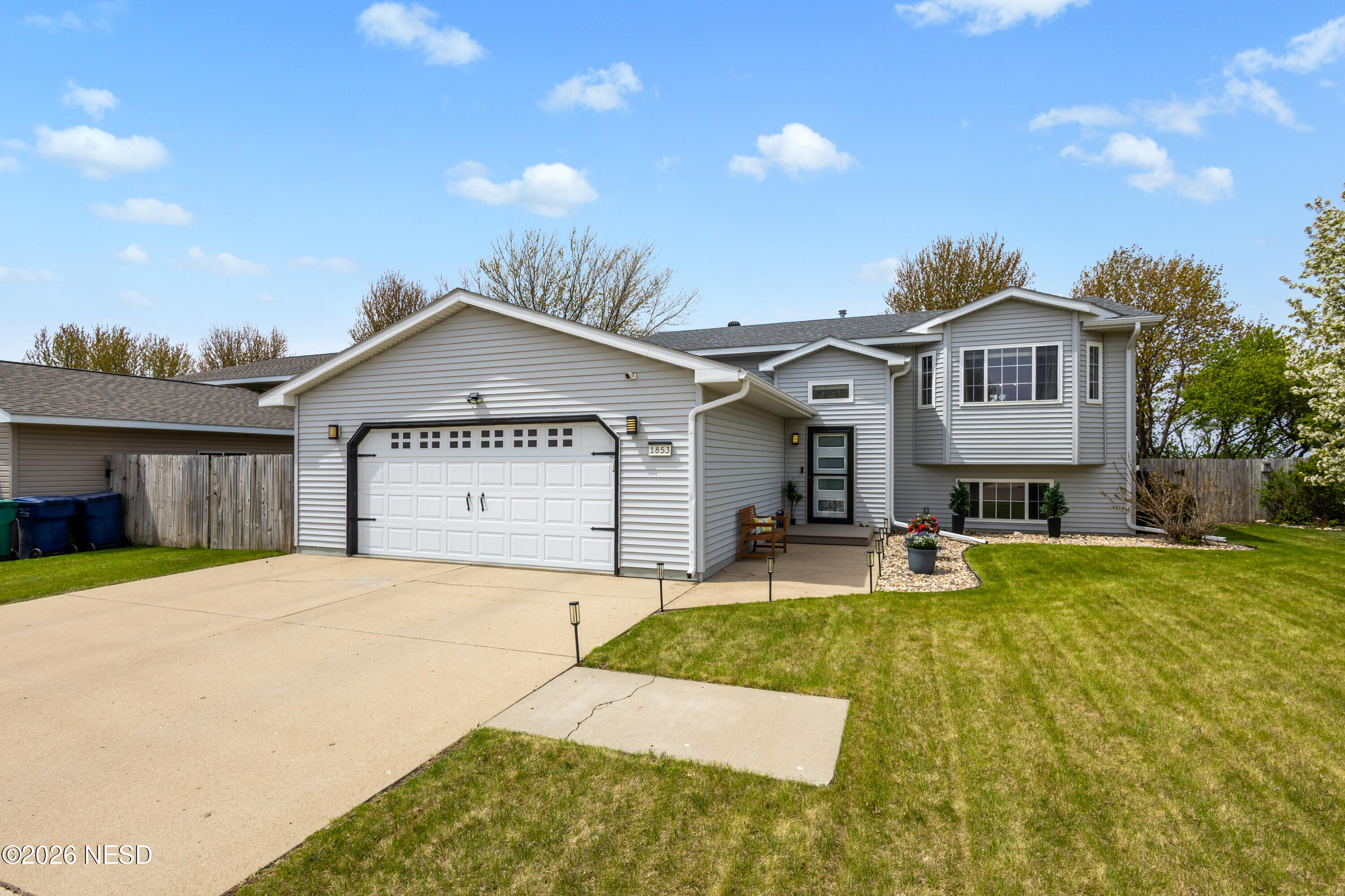 1853 5th Street NE-01