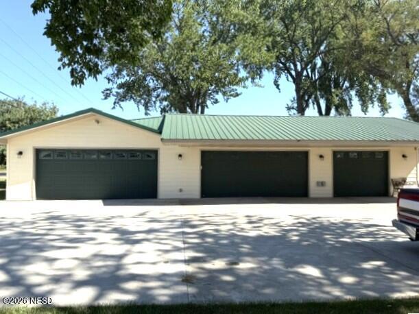712 N LAKE DRIVE - Photo 4