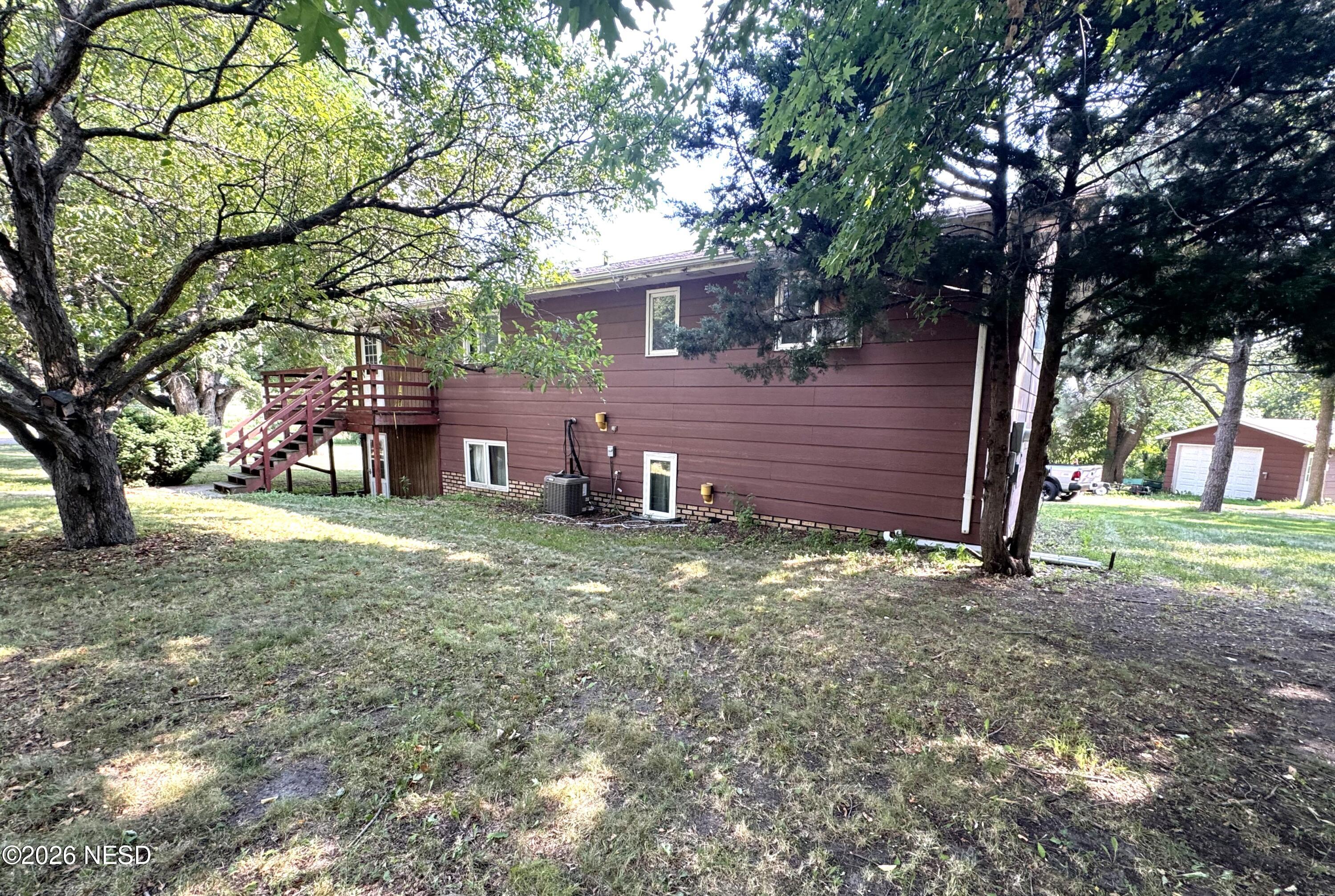 407 2ND STREET - Photo 2