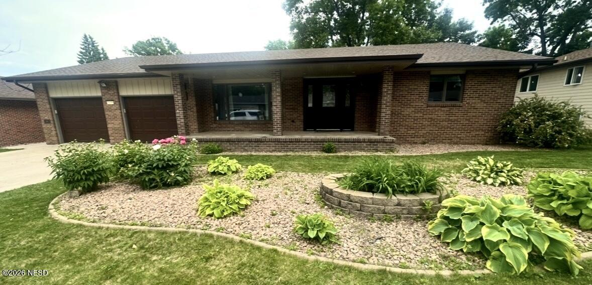 Photo 1 of 39 — 1108 4TH STREET NW, Watertown, SD 57201