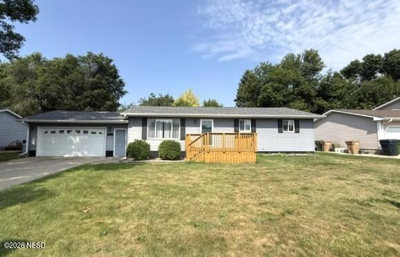 137 15TH STREET NE - Photo 2
