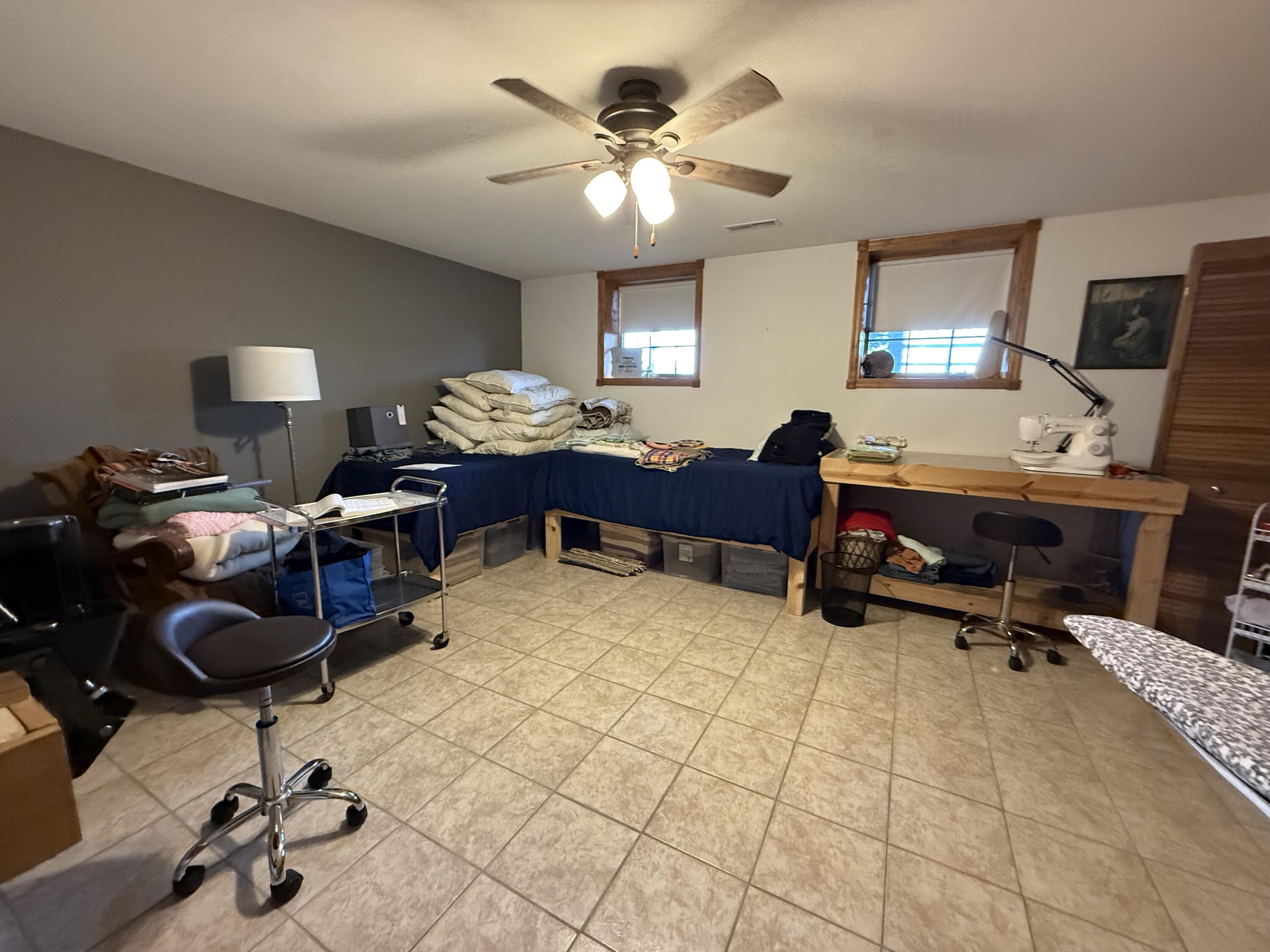 Doland, South Dakota, 57436, United States, 5 Bedrooms Bedrooms, ,4 BathroomsBathrooms,Residential,Active,2041704