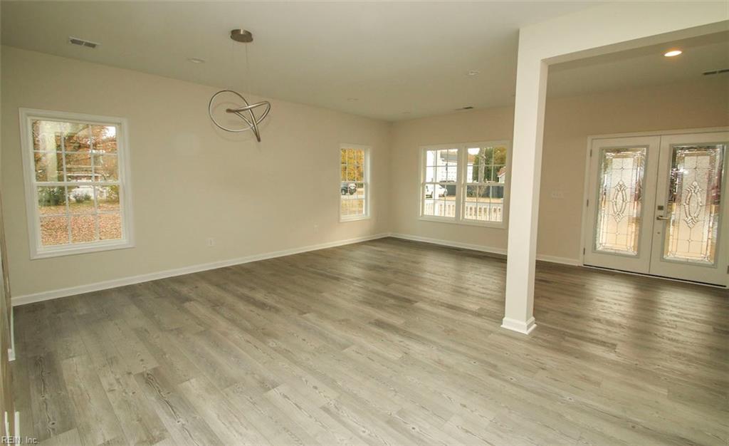 712 Dare Road, Yorktown, VA 23692 MLS 10413381 Listing Information