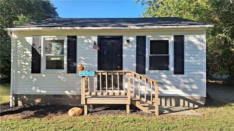 2326 Bolden DR, Hayes, VA 23072 - MLS#: 10504384