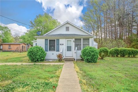 800 Cardwell Avenue, Elizabeth City, NC 27909 - MLS#: 10582156