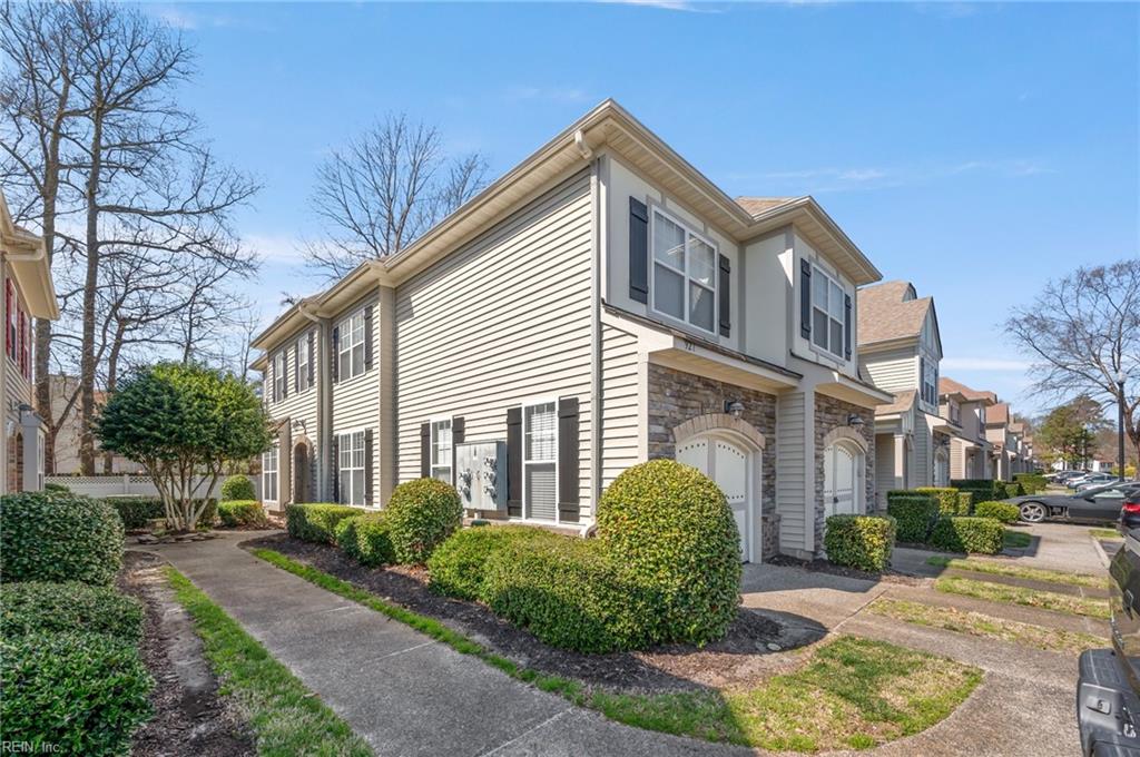 921 Turtle Pond Lane, Virginia Beach, VA 23455 MLS 10523694 Listing