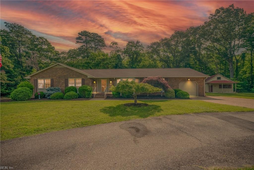 195 Barclay RD, Newport News, VA 23606 MLS 10491370 Listing