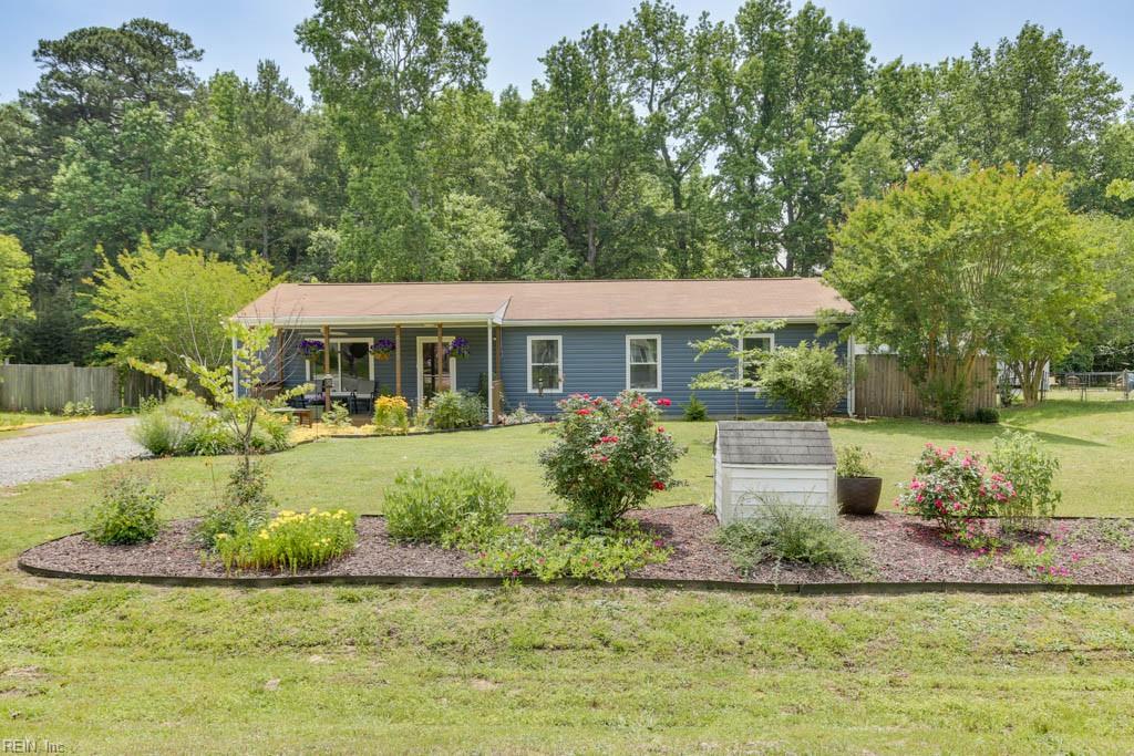 6322 New Pines DR, Hayes, VA 23072 MLS 10487886 Listing Information