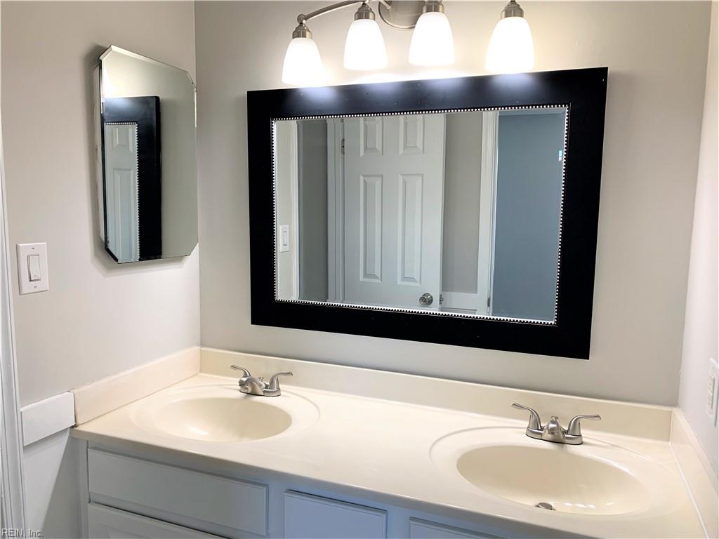 769 Spence Circle, Virginia Beach, VA 23462 MLS 10410060 Listing