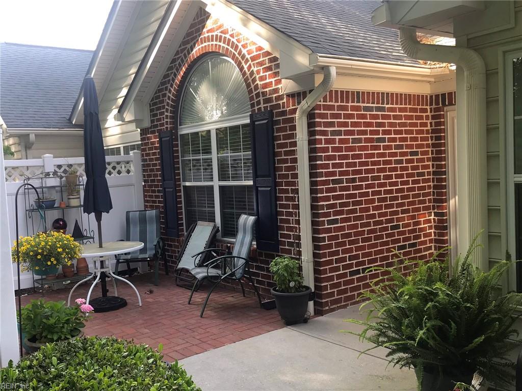 122 Garman Loop, Yorktown, VA 23690 MLS 10536376 Listing