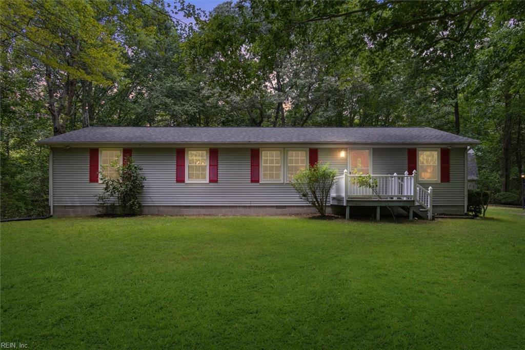 8960 Norseman LN, Gloucester, VA 23061 | MLS 10495475 | Listing Information  | REIN.com