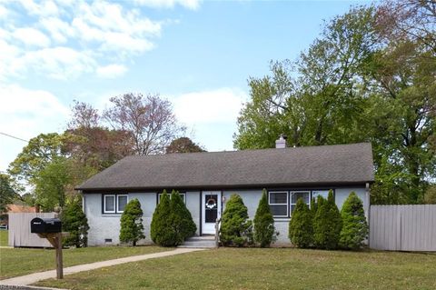 16 Lakeview Drive, Newport News, VA 23602 - MLS#: 10579202