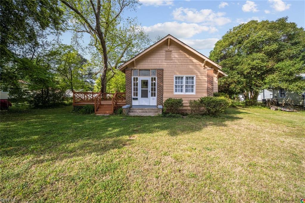 111 Cherry Avenue, Hampton, VA 23661 MLS 10409753 Listing Information