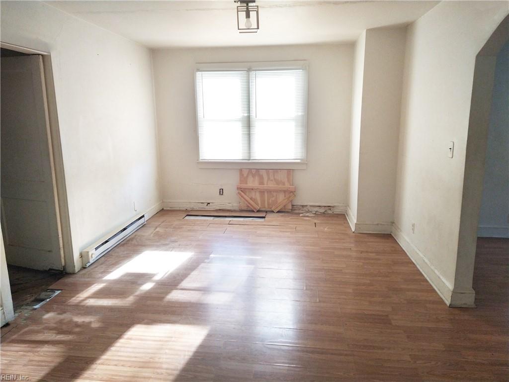 960 Galt Street, Norfolk, VA 23504 MLS 10510177 Listing Information