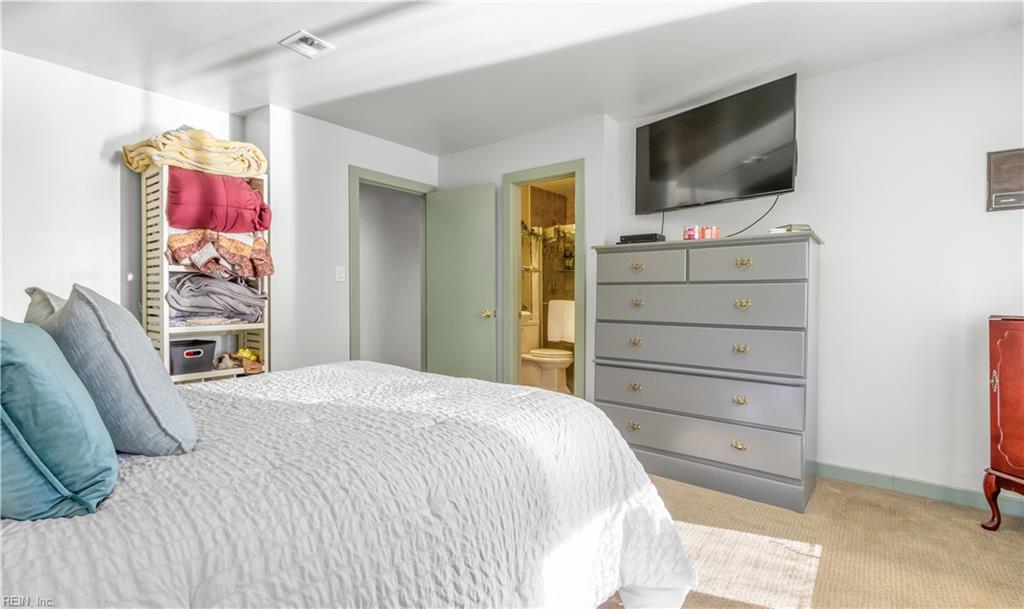 52 Riverside Drive, Smithfield, VA 23430 MLS 10423563 Listing