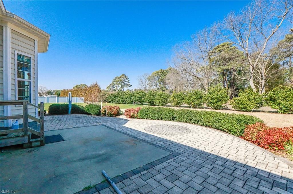 97 Stonehurst RD, Hampton, VA 23669 MLS 10521550 Listing