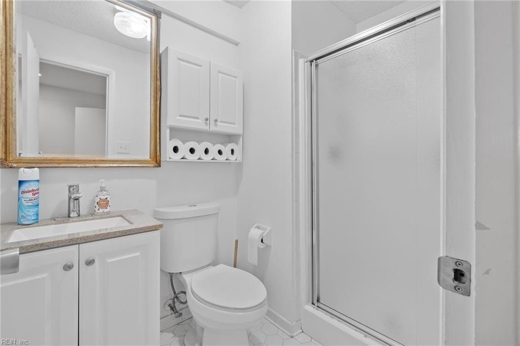 2826 Charlemagne Drive, Virginia Beach, VA 23451 MLS 10510819