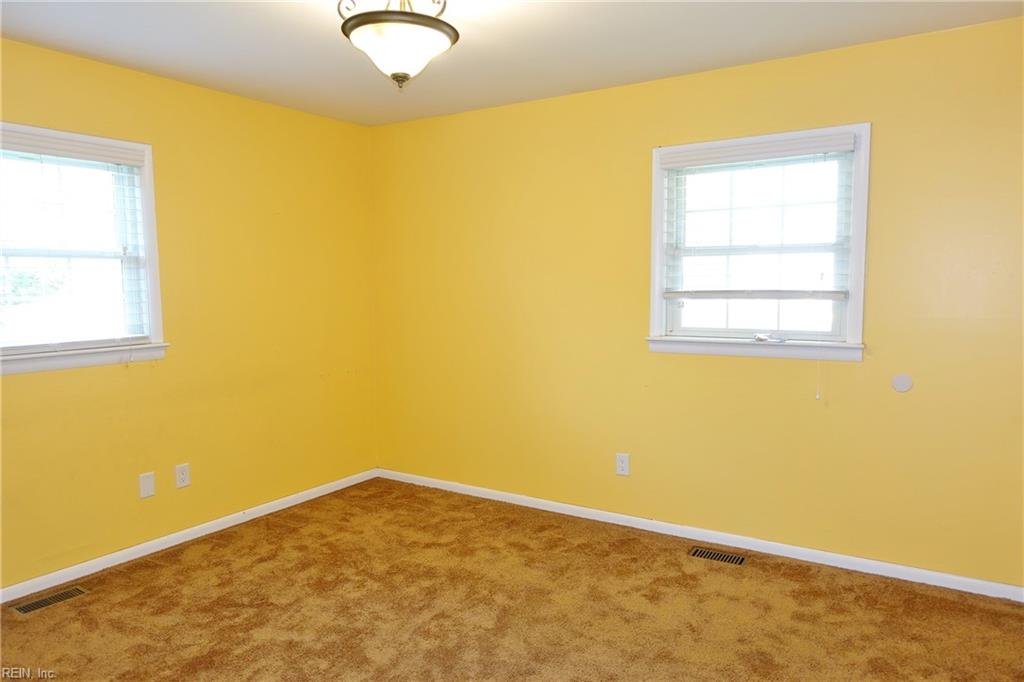 611 Dellwood Drive, Newport News, VA 23602 MLS 10401019 Listing