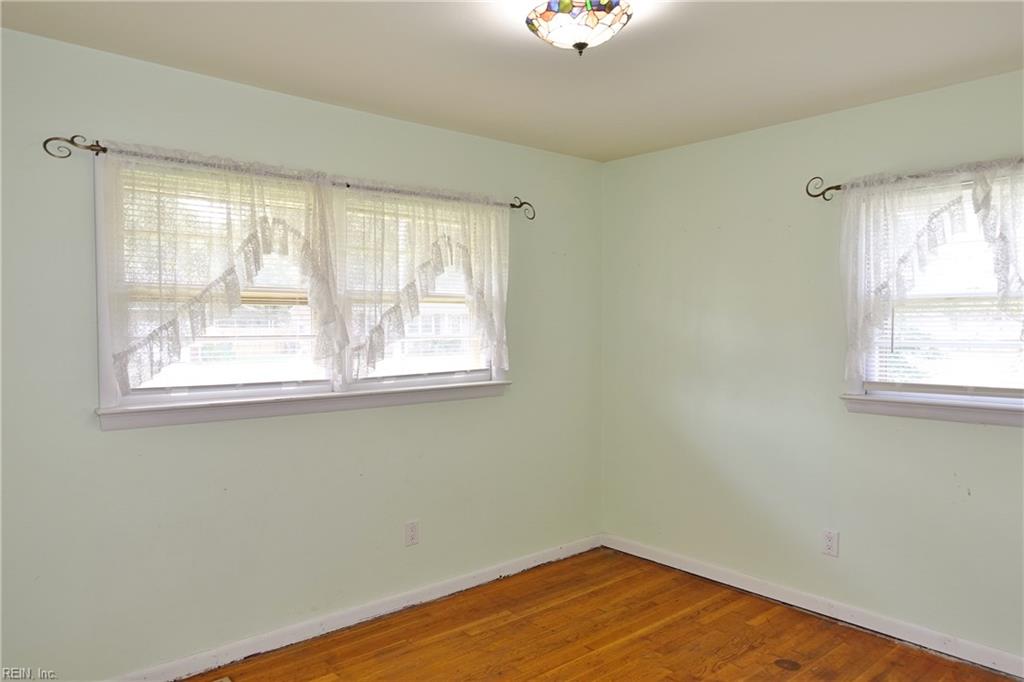 611 Dellwood Drive, Newport News, VA 23602 MLS 10401019 Listing